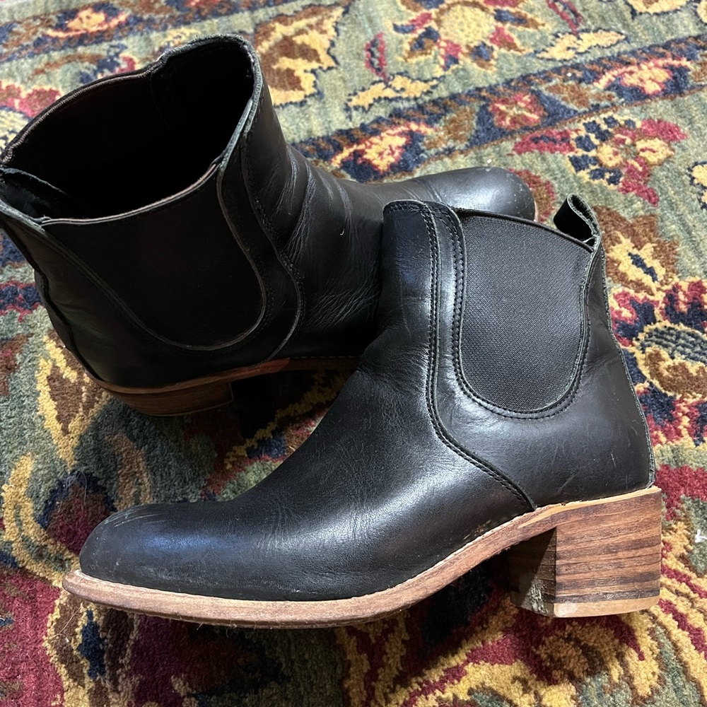 Red Wing Boots Black Leather Chelsea Ankle Boots